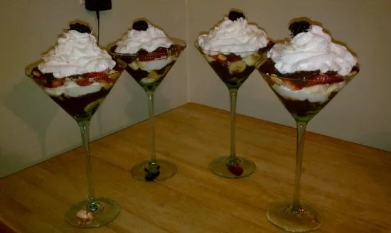 Erdbeeren-Bananen-Fruchtcocktail