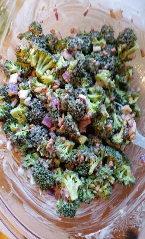 P.R.'s Rockin Brokkoli-Salat