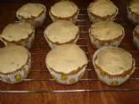 Karotten-Cupcakes mit Vanille-Protein-Frosting
