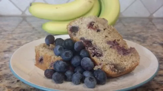Glutenfreies Blaubeer-Bananenbrot