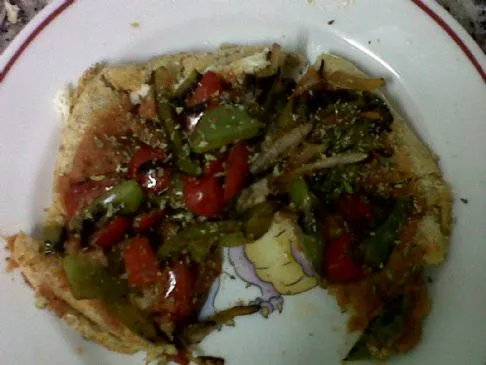 Hausgemachte vegetarische Pizza (sehr kalorienarm)