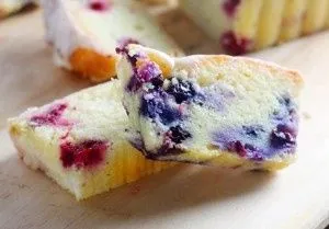 Blaubeer-Limetten-Frischkäsekuchen