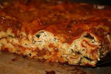 Familienliebling: fettarme Lasagne mit Spinat