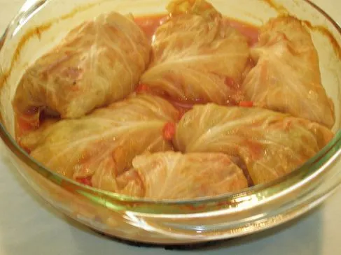 Bok Choy Hähnchen- und Rinderrollen