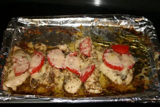 Hähnchen mit Basilikum-Pesto, 290 kcal