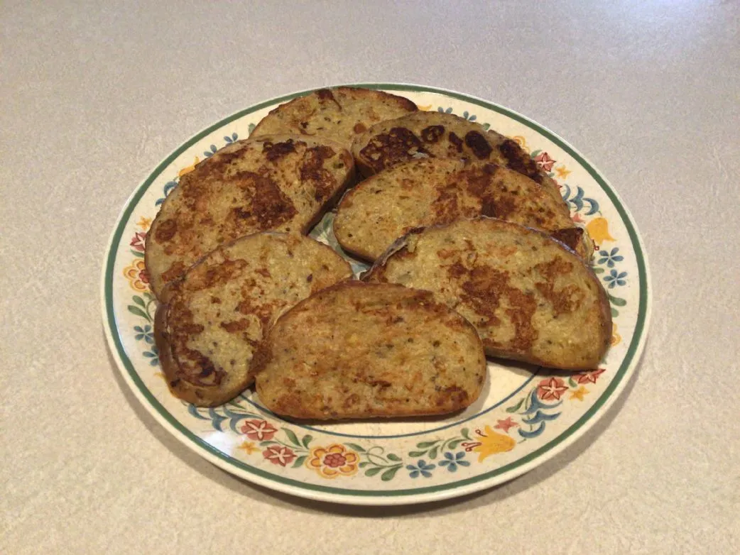 Bananen-Toast-Basis (Kalorien pro Brotscheibe hinzufügen)