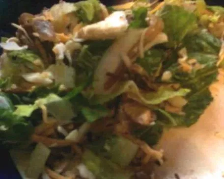 LB's Philly Steak Bomb Salat mit würzigem May'o-Dressing