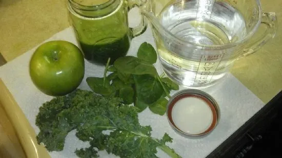 Extrem grüner Smoothie