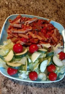 Gemüse- und süße Wurst-Bolognese