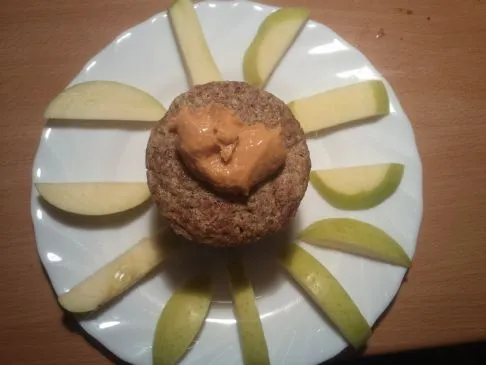 Leinsamen-Frühstücksmuffin im Becher