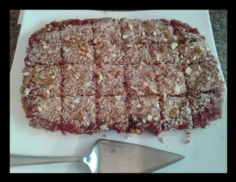 Betty Rawker Himbeer Bliss Bars