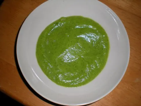 Cremige Zucchin Suppe
