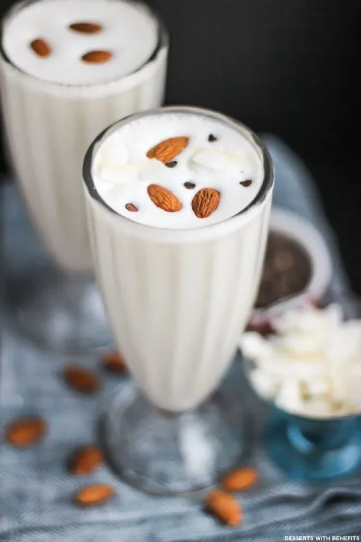 Kokosnuss-Protein-Shake