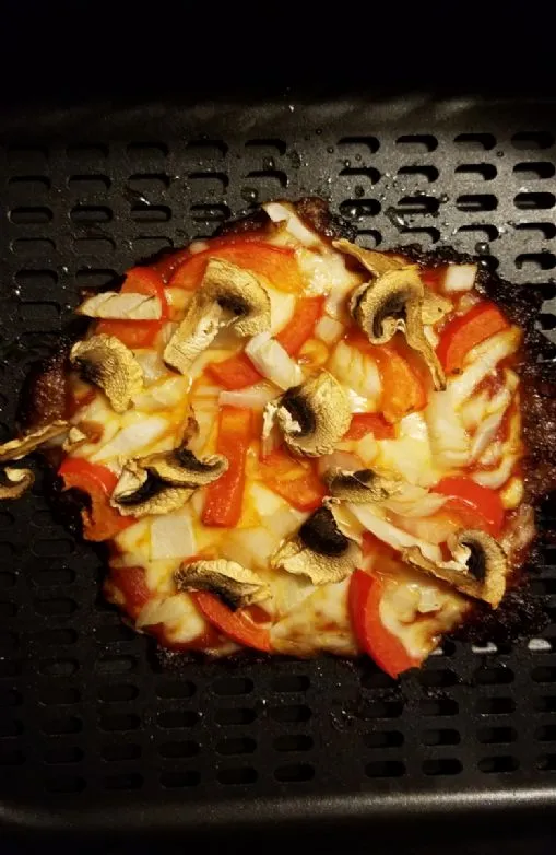 Pizza mit italienischer Wurst