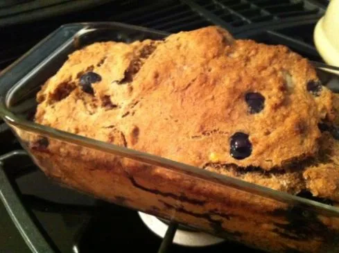 Bananen-Blaubeer-Brot