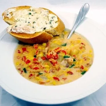 Krebs- und Krabben-Mais-Chowder