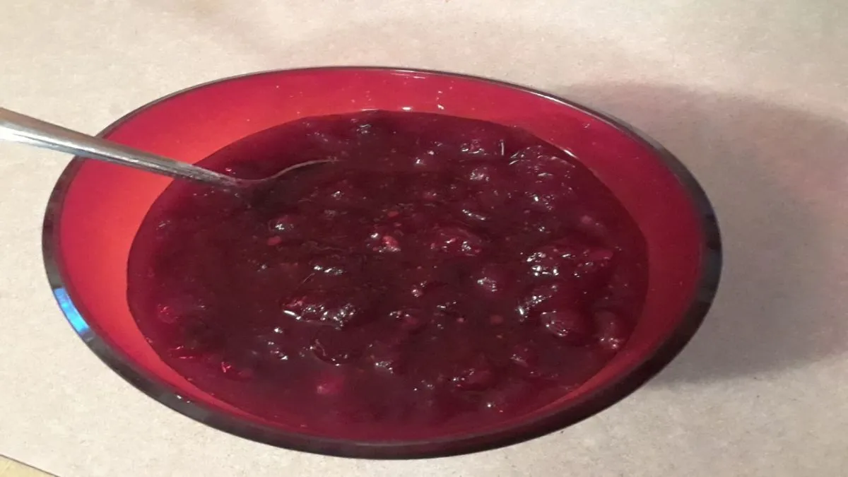Moms Scotts hausgemachte Cranberry-Sauce