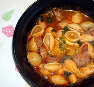 Einfache italienische Hochzeitsuppe