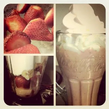 Erdbeer-Bananen-Griechischer Smoothie