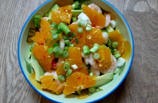 Garnelensalat mit Orange und Avocado