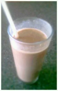 Shakeology Schokolade (Erdnussbutter und Banane)