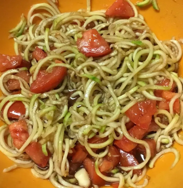 ZUCCHINI VEGGETTI SALAT
