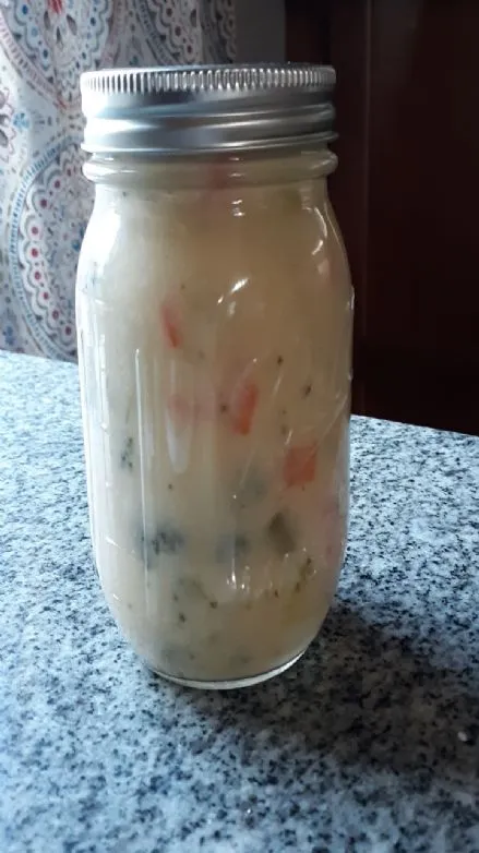 Brokkoli-Käse-Suppe mit wenig Natrium