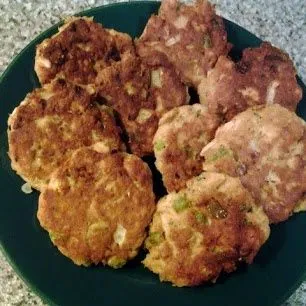Lachs-Patties