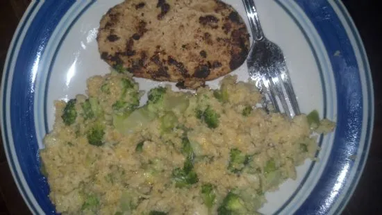 Brokkoli & Käse Couscous Abendessen