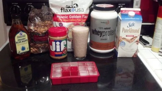 Shaycarl & Katilette gesunder Shake mit Protein-Power