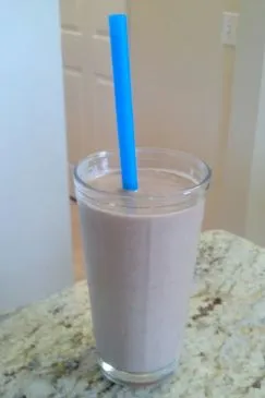 Schokoladen-Protein-Shake (ohne Zucker, ohne Proteinpulver)