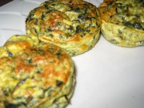 Mini-Quiche ohne Teig mit Spinat