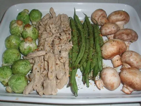 Geröstetes Gemüse & Veggie-Hühnchen