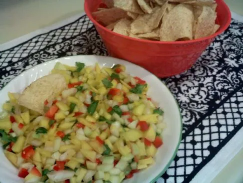 Mango-Salsa / Relish