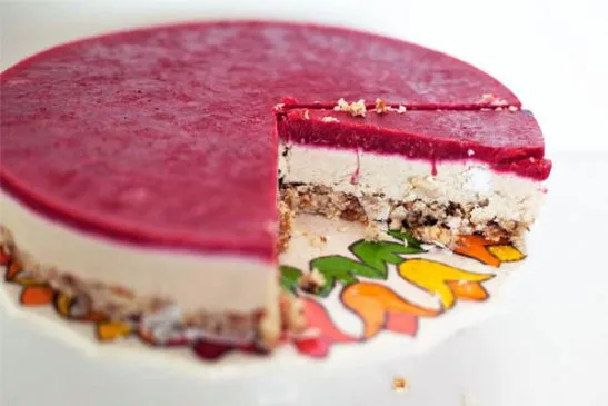 Veganer Zitronen-Himbeer "Käsekuchen"