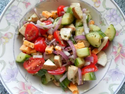 Koriander-Limetten-Gurkensalat