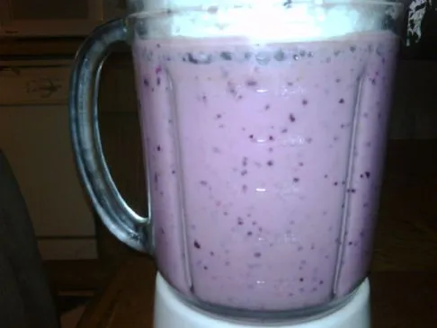 Hausgemachter gemischter Obst-Smoothie