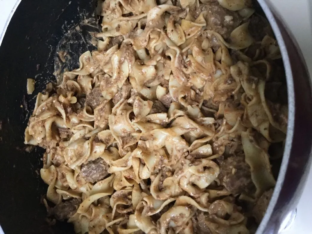 Rindfleisch Stroganoff