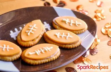 Kickoff-Cracker-Stapel