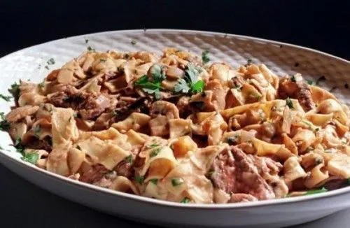 A.R. Elchsteak Stragonoff mit Reis