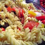 Italienischer Pasta-Gemüsesalat
