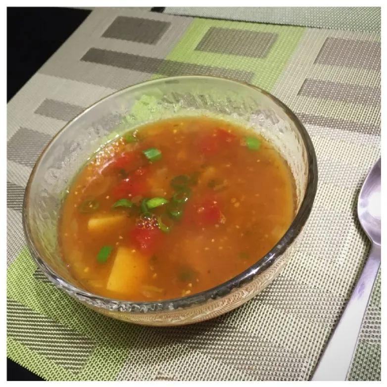 Angies Linsen-Tomatensuppe