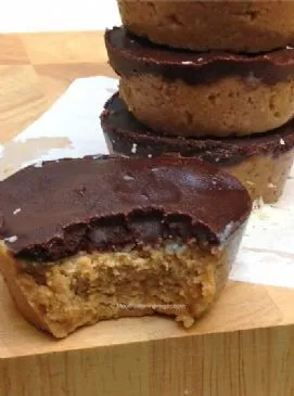 Himmlische Nuss-Schokoladenbecher - Ohne Backen