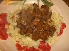 Rindfleisch & Nudeln