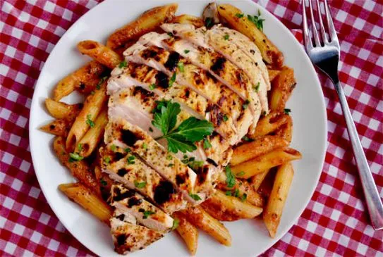 Cremige italienische Hähnchen-Pfanne