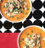 Scharfe Thai-Suppe mit Limetten-Garnelen