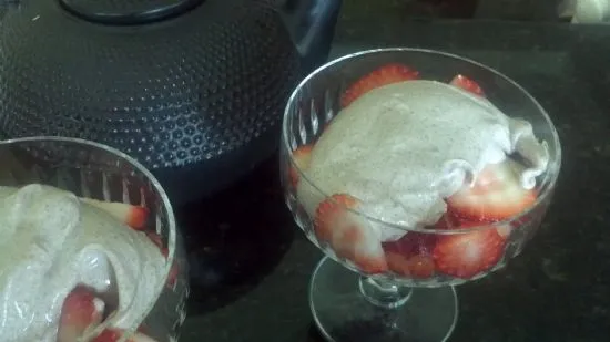 Schokoladen-Erdbeer-Mousse