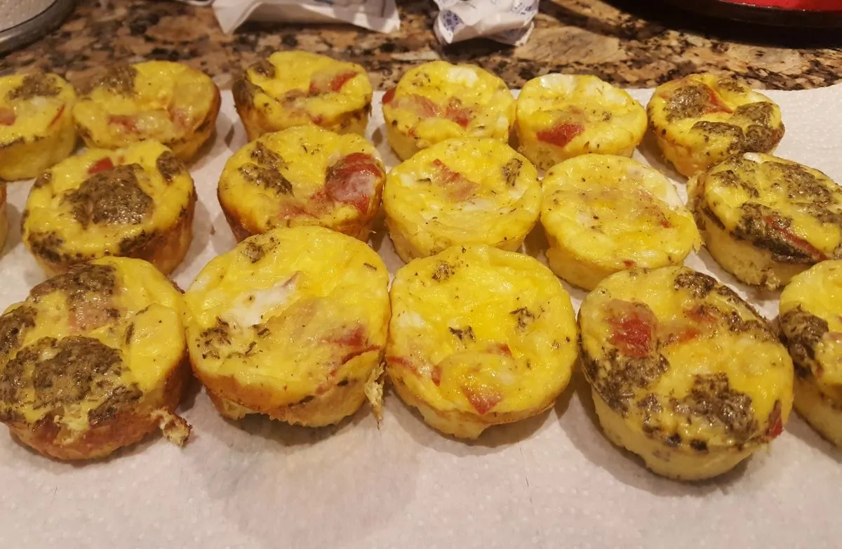 Pepperoni-Pizza-Ei-Muffins