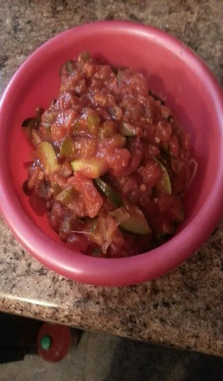 Spaghettikürbis mit hausgemachter Sauce