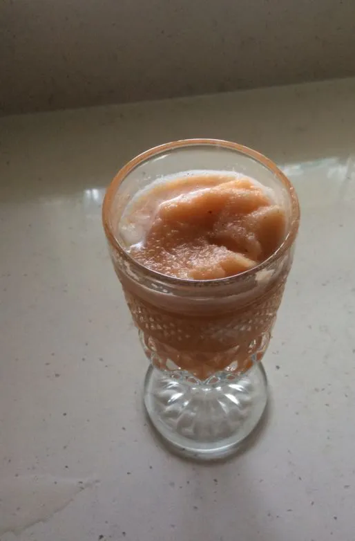 Zesty Sunshine Karotten- und Grapefruit-Aloha-Südwest-Tee